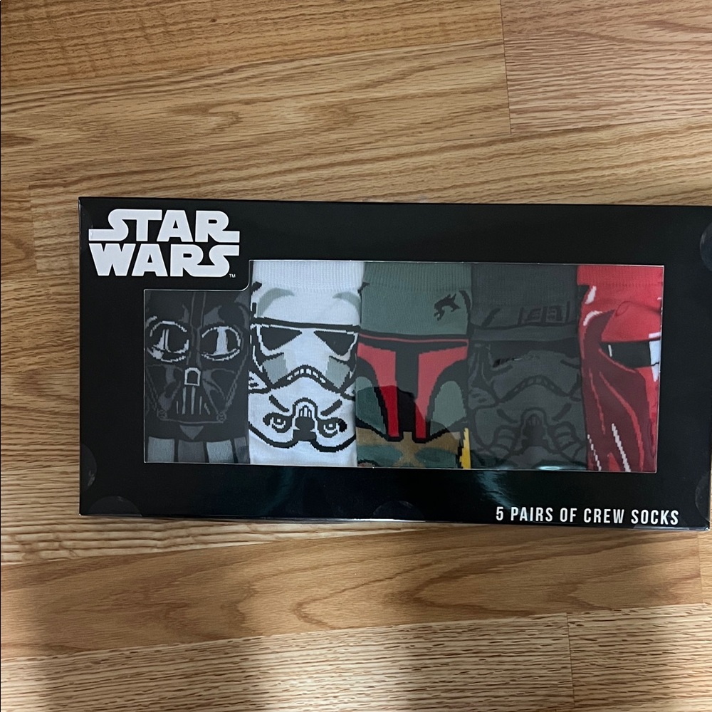 Star Wars Character Crew Socks - New- Black, White, Red, Green, Grey.